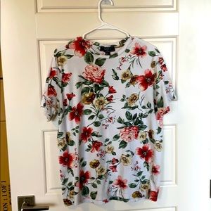 Forever 21 Floral T-Shirt - Medium